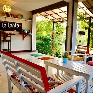 2* Hotel Lom La Lanta